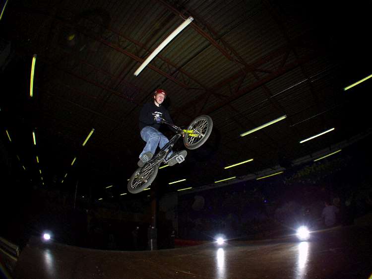 PB281945.jpgw750h562