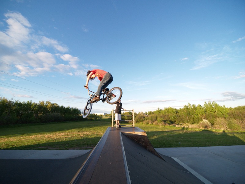 20050612_SuperiorSkate_624.jpgw800h600
