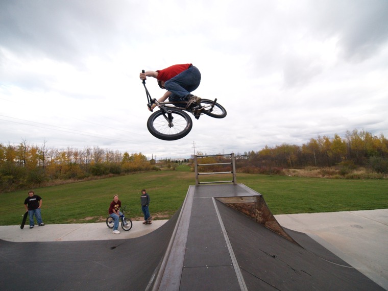 20051022_SuperiorSkate_121.jpgw760h570