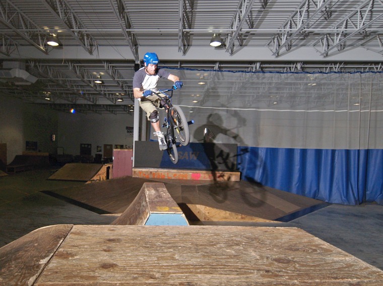 20051029_JSAWSkate_036.jpgw760h569