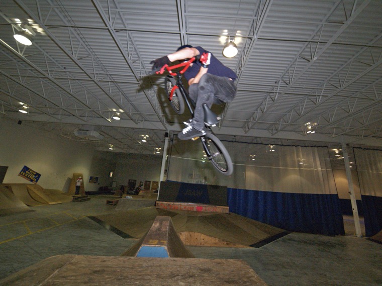 20051008_EdinaJSAWSkate_377.jpgw760h569