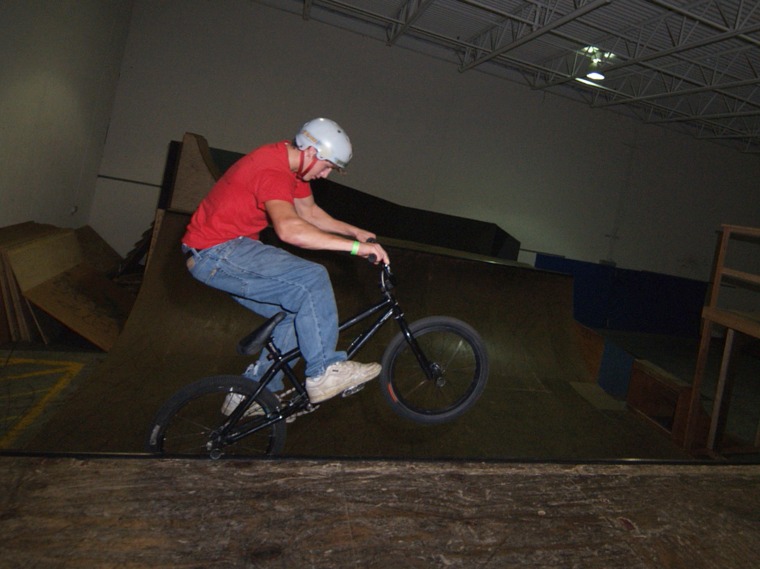 20051008_EdinaJSAWSkate_348.jpgw760h569