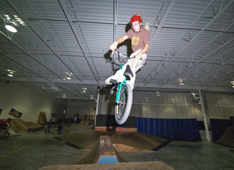 20051008_EdinaJSAWSkate_147.jpgw760h553