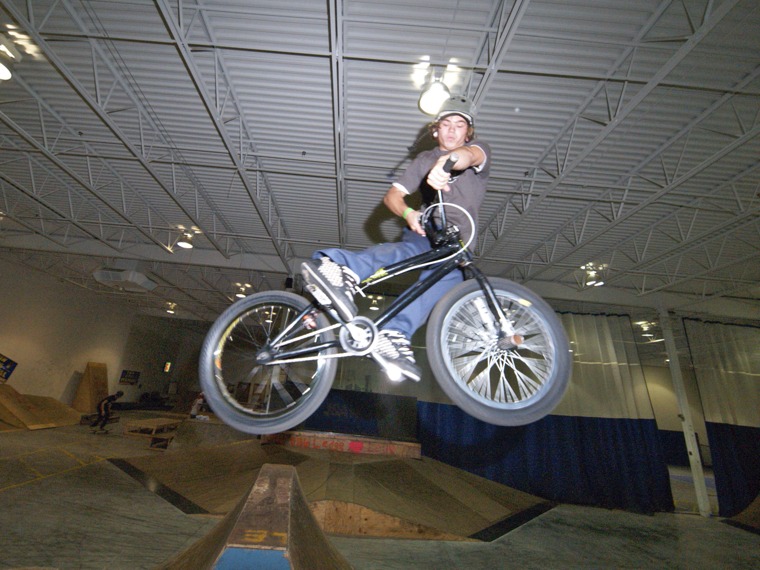 20051008_EdinaJSAWSkate_385.jpgw760h570