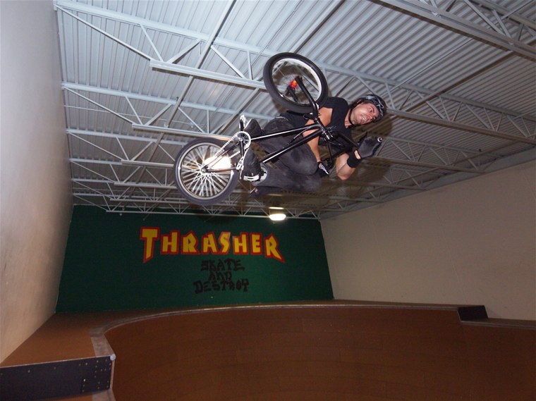 20060825_LucasHastayShowcase_49.jpgw760h569