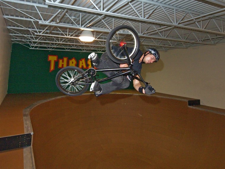 20060825_LucasHastayShowcase_55.jpgw759h570