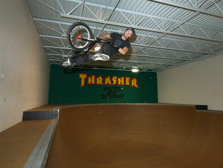 20060825_LucasHastayShowcase_61.jpgw759h570