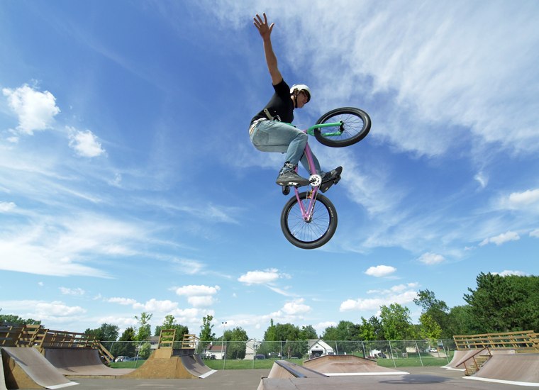 20060827_WhiteBearBikes_059_2.jpgw760h550