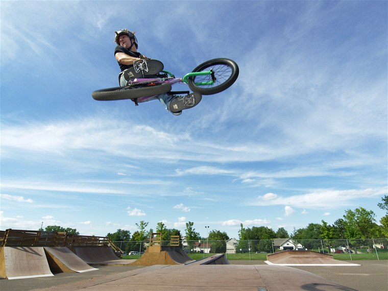 20060827_WhiteBearBikes_094.jpgw760h570