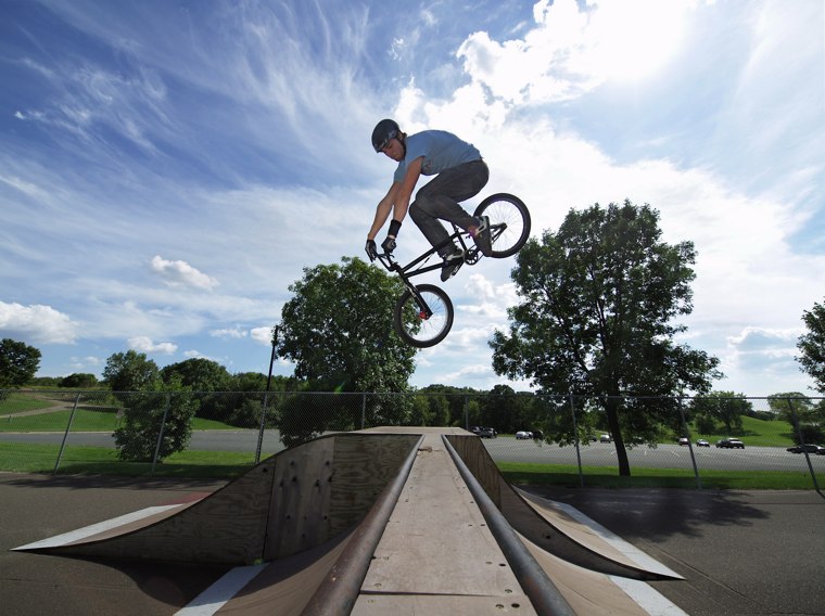 20060827_WhiteBearBikes_019.jpgw760h568