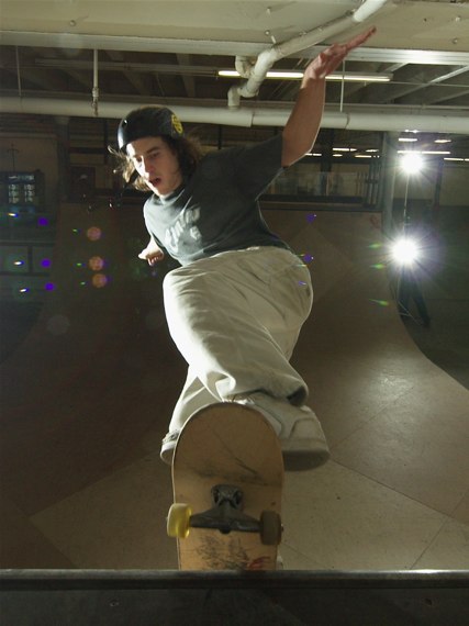 20061208_EncounterSkate_100.jpgw427h570