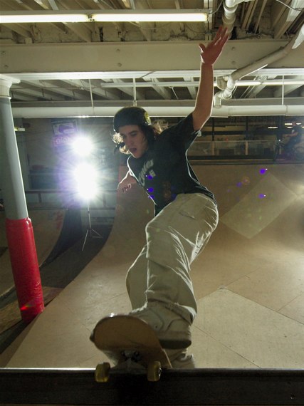20061208_EncounterSkate_108.jpgw427h570