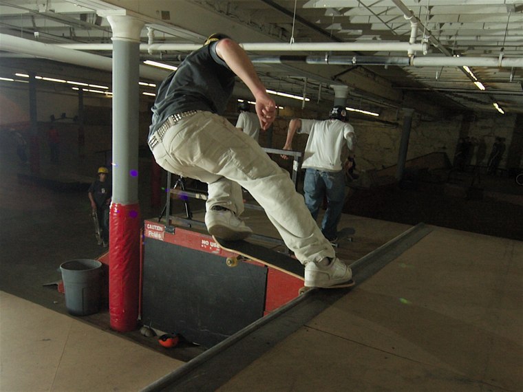 20061208_EncounterSkate_117.jpgw760h570