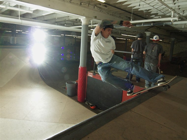 20061208_EncounterSkate_120.jpgw760h569