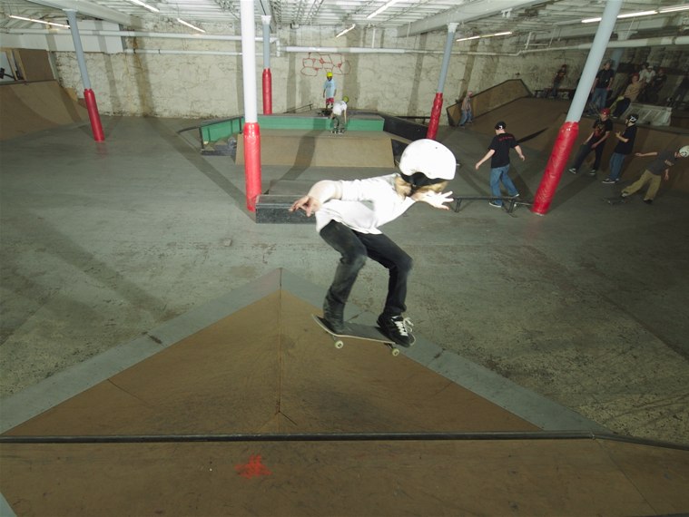 20061208_EncounterSkate_003.jpgw759h570