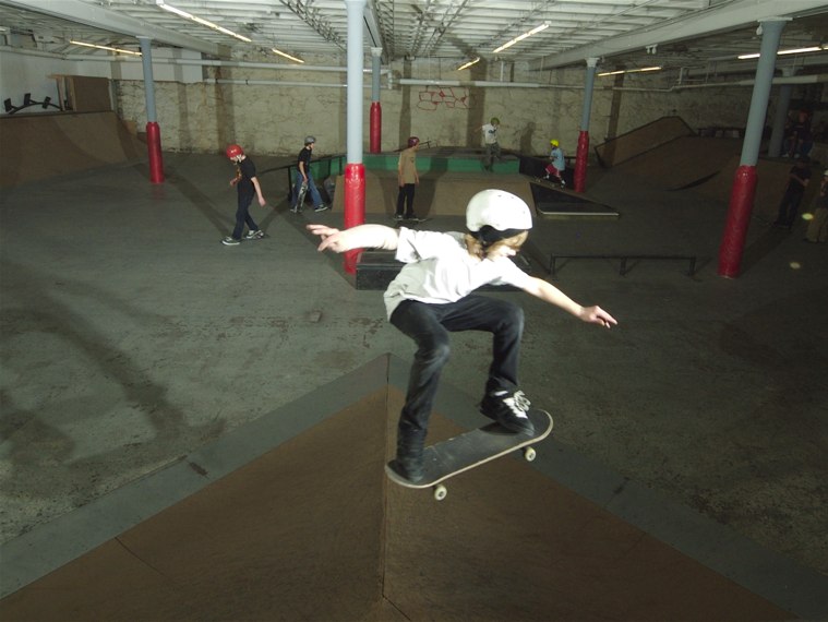 20061208_EncounterSkate_009.jpgw759h570