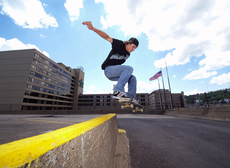 20060703_DallasBanksDuluth_015.jpgw760h557