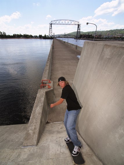 20060703_DallasBanksDuluth_036.jpgw427h570