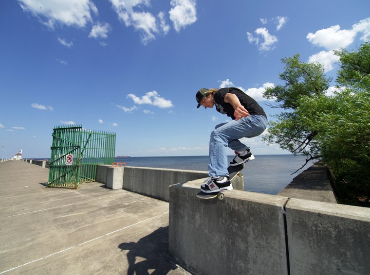 20060703_DallasBanksDuluth_053.jpgw760h566