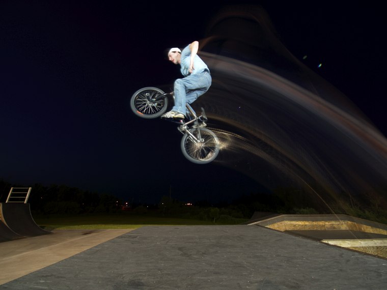 20060701_SuperiorSkateNite_110.jpgw760h570