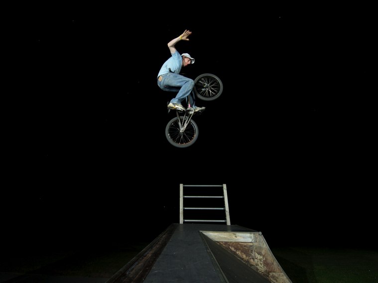 20060701_SuperiorSkateNite_144.jpgw759h570