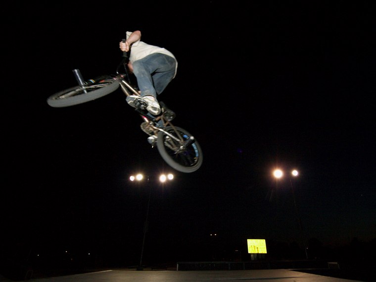 20060702_SuperiorNightSkate_062.jpgw760h569