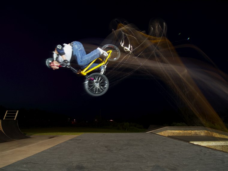 20060701_SuperiorSkateNite_113.jpgw760h570