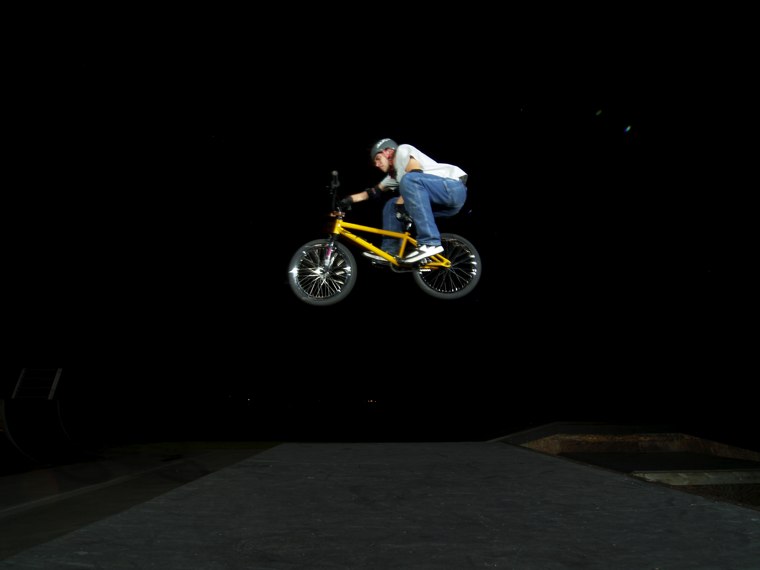 20060701_SuperiorSkateNite_135.jpgw760h570