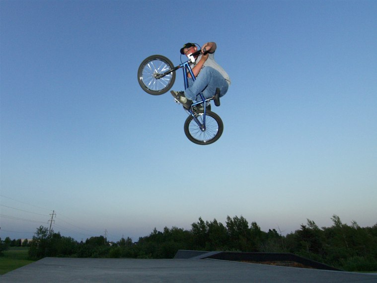 20060701_SuperiorSkateNite_033.jpgw759h570