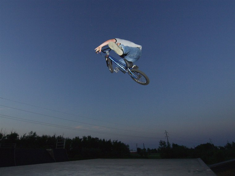 20060701_SuperiorSkateNite_072.jpgw760h570