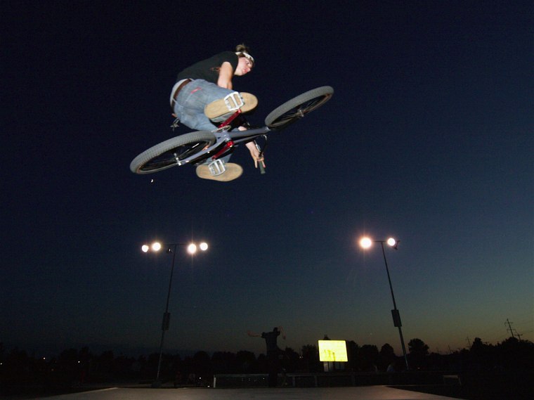 20060702_SuperiorNightSkate_009.jpgw760h569