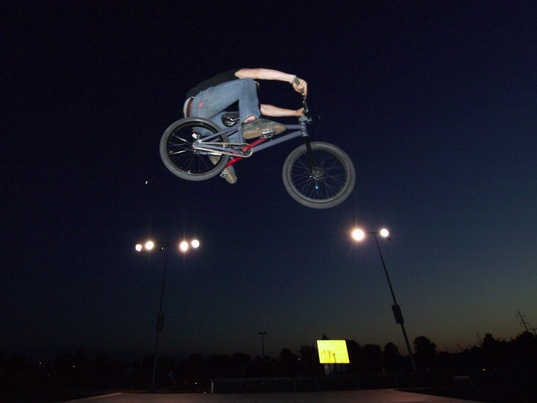 20060702_SuperiorNightSkate_016.jpgw759h570