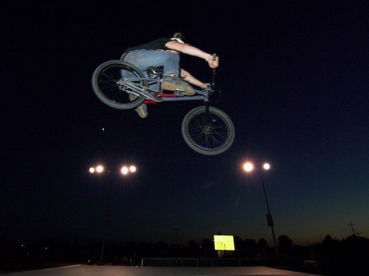 20060702_SuperiorNightSkate_027.jpgw760h569