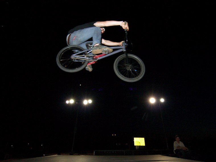 20060702_SuperiorNightSkate_070.jpgw759h570