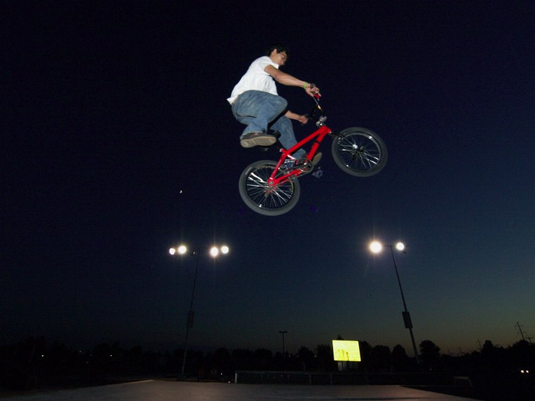 20060702_SuperiorNightSkate_017.jpgw760h569