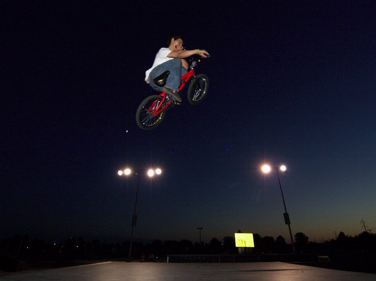 20060702_SuperiorNightSkate_020.jpgw760h569