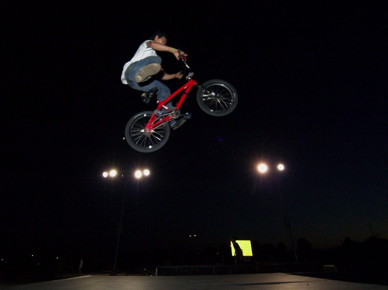 20060702_SuperiorNightSkate_053.jpgw760h569