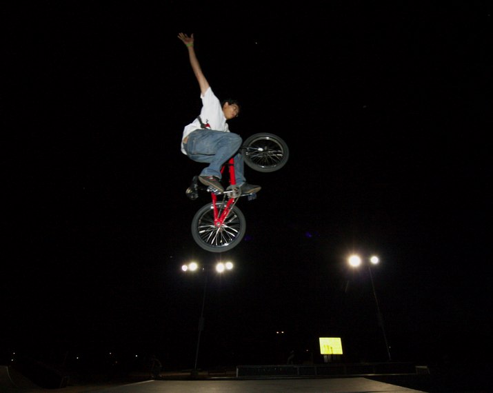 20060702_SuperiorNightSkate_091.jpgw715h570