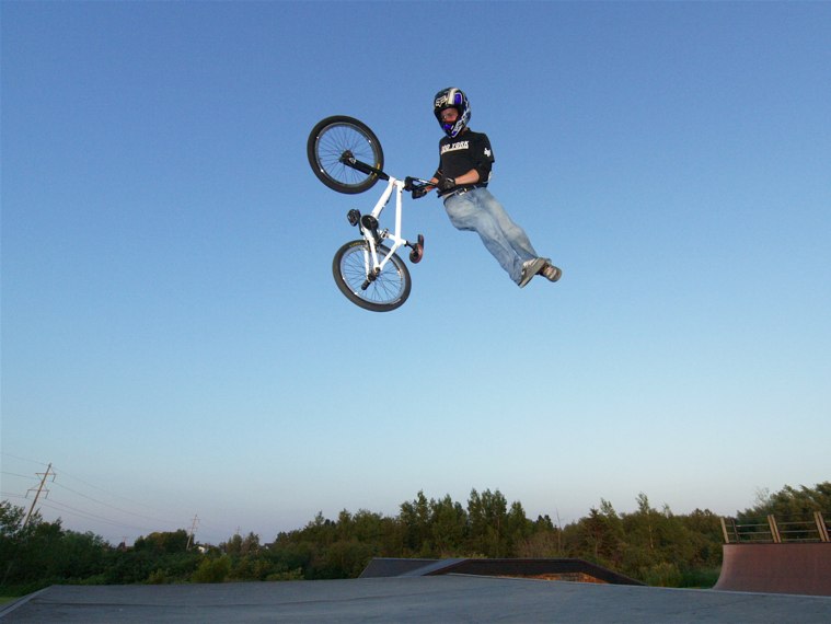 20060701_SuperiorSkateNite_011.jpgw759h570