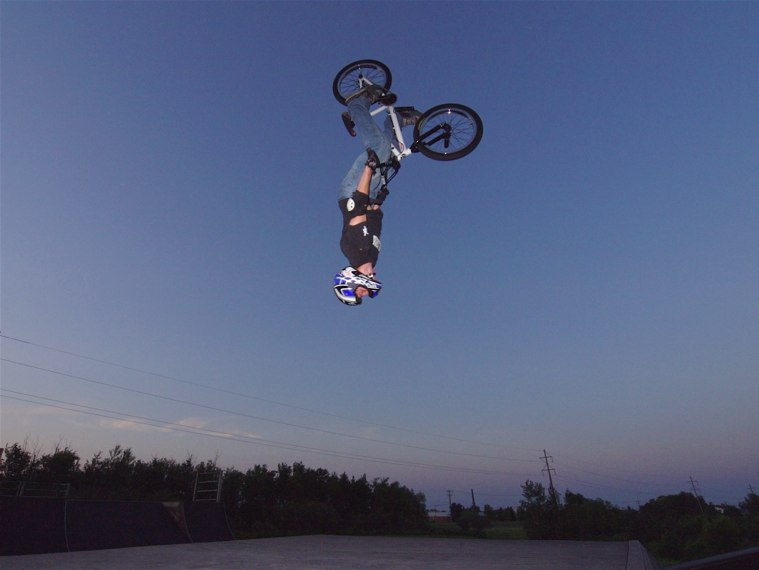 20060701_SuperiorSkateNite_051.jpgw759h570