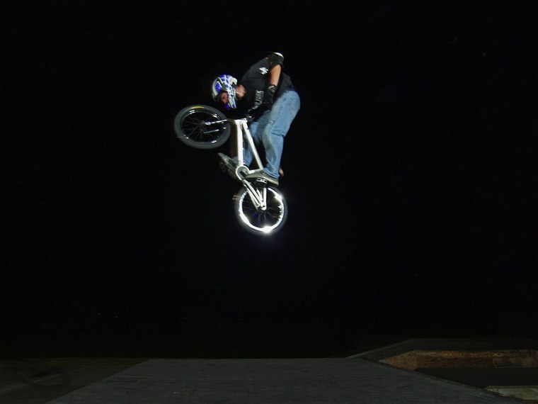 20060701_SuperiorSkateNite_132.jpgw760h570