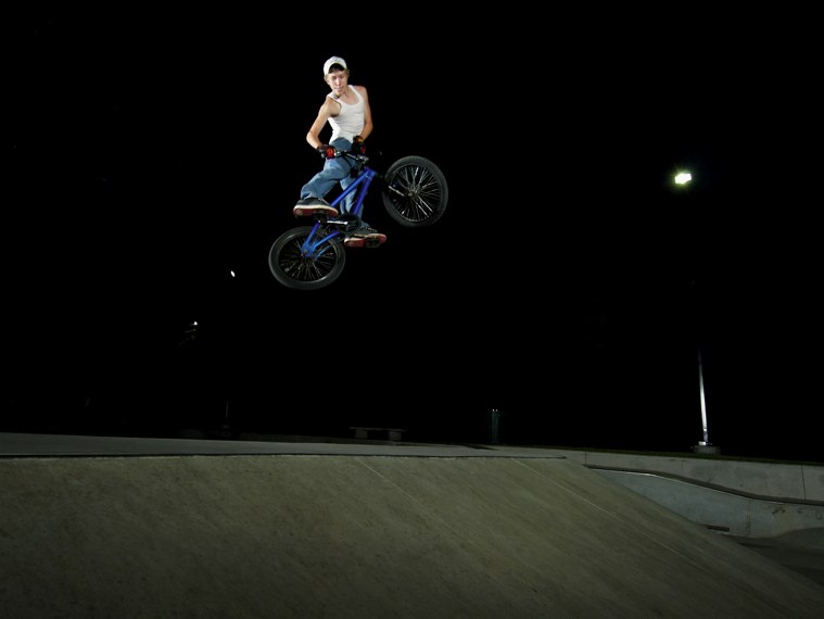 20060618_MoundSkate_152.jpgw759h570