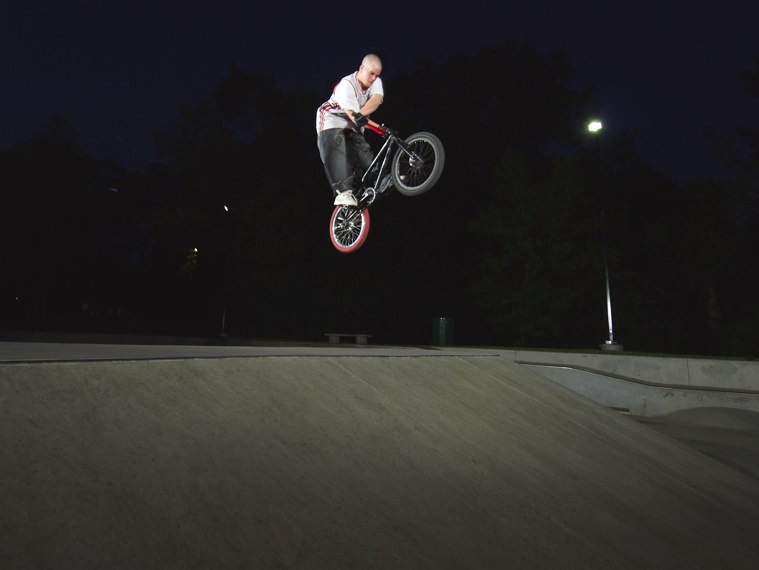 20060618_MoundSkate_137.jpgw759h570