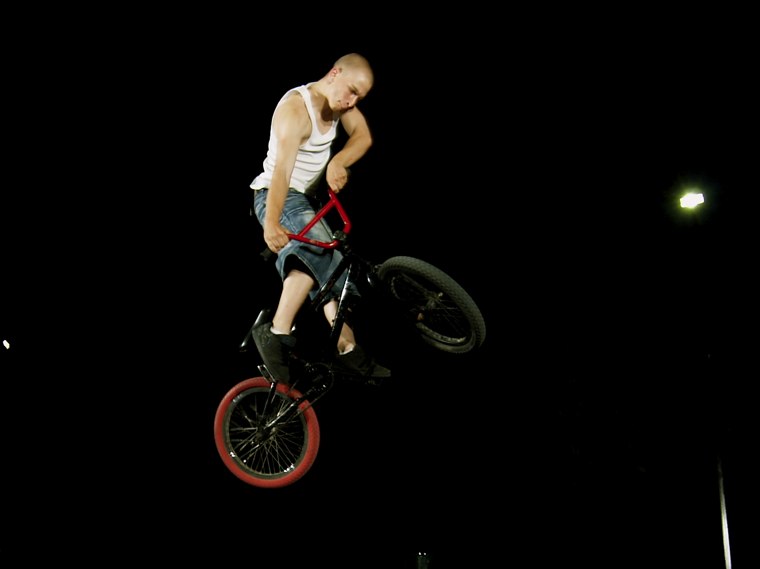 20060618_MoundSkate_142.jpgw760h569