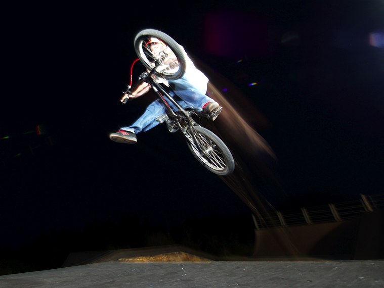 20060603_SuperiorSkate_273.jpgw759h570