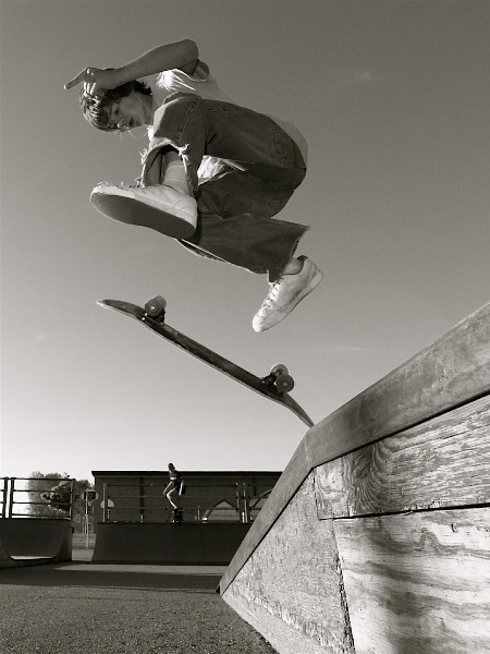 20060520_ChanhassenSkate_052.jpgw450h600