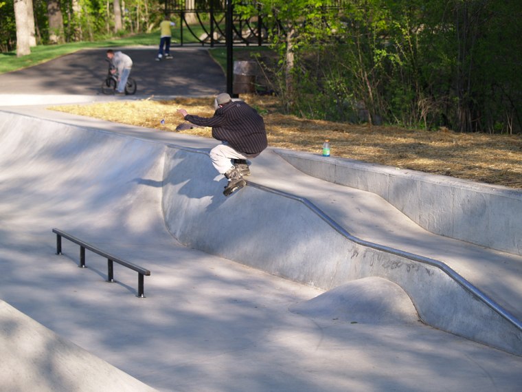 20060505_MoundSkate_144.jpgw760h570