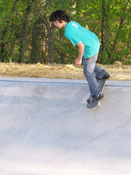 20060505_MoundSkate_222.jpgw427h570