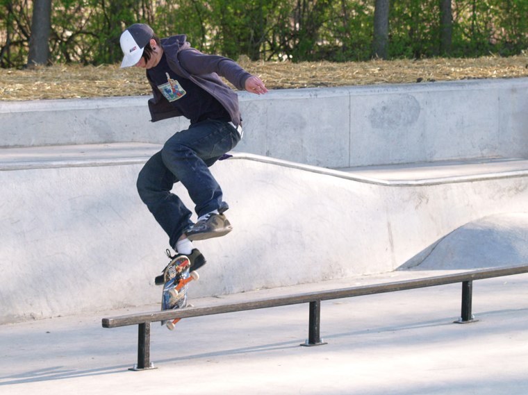 20060505_MoundSkate_207.jpgw760h569