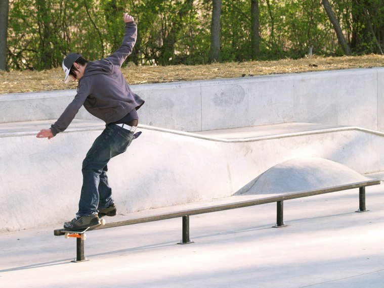 20060505_MoundSkate_210.jpgw759h570